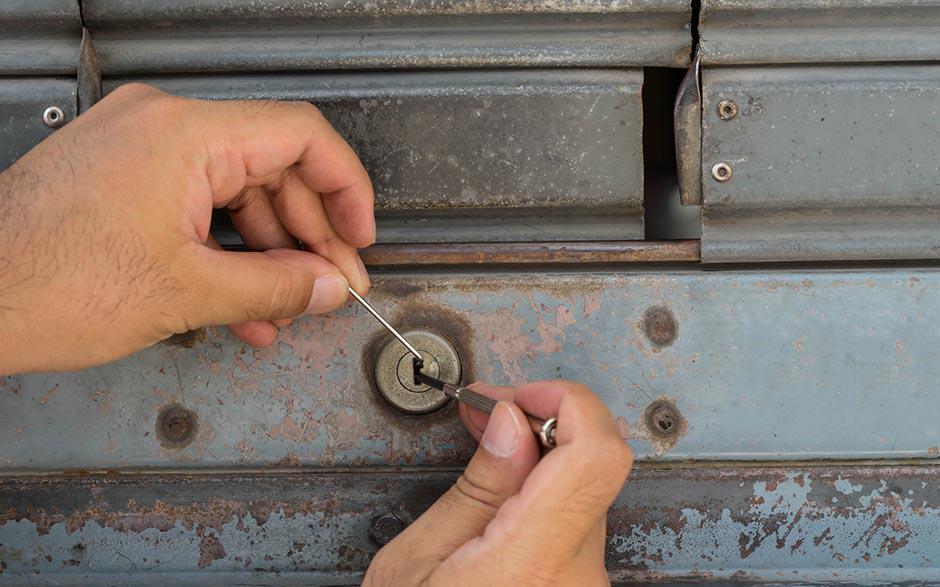ouvrir une serrure de porte Le Mesnil-le-Roi